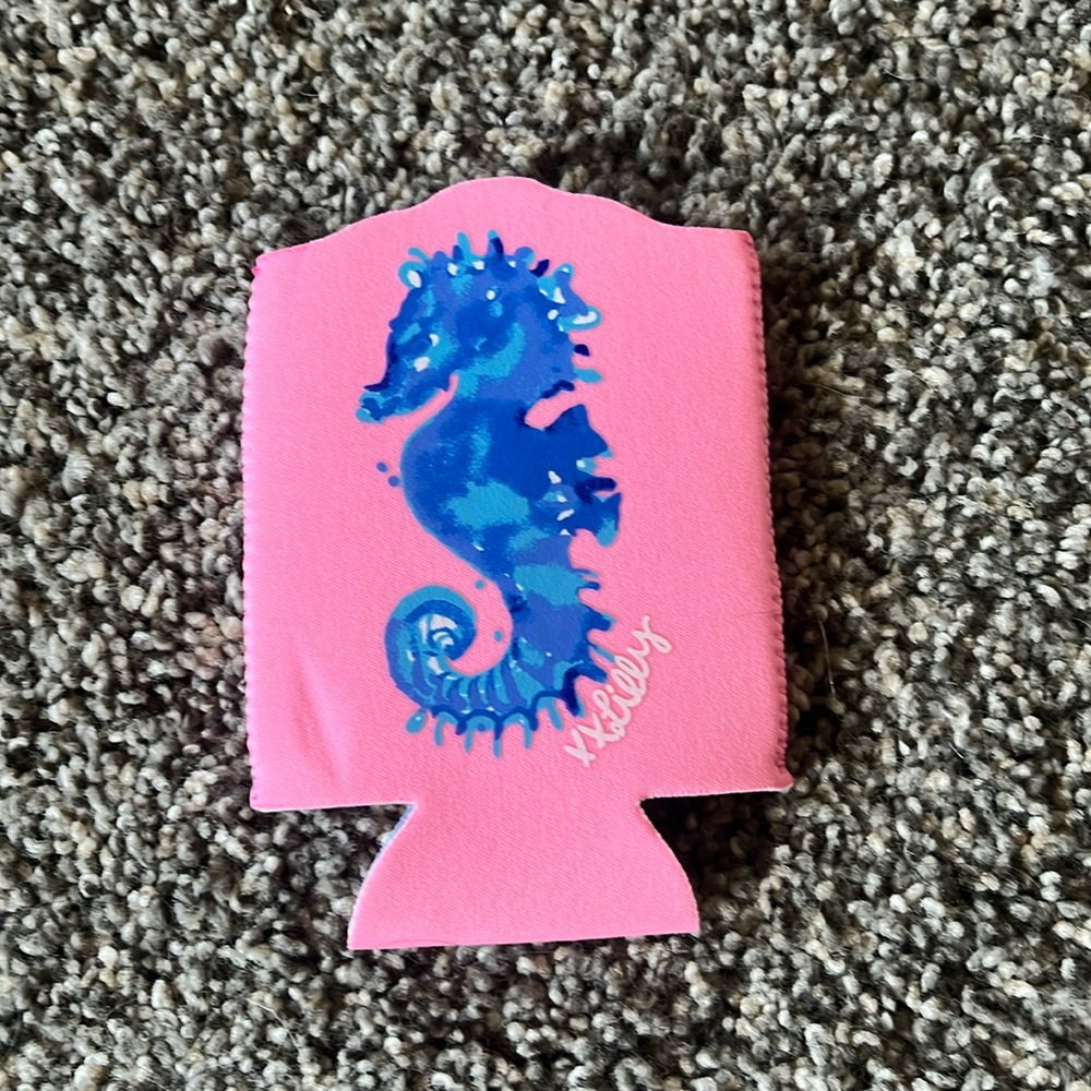 NWOT BRAND NEW LILLY PULITZER DRINK COOLER / KOOZIE